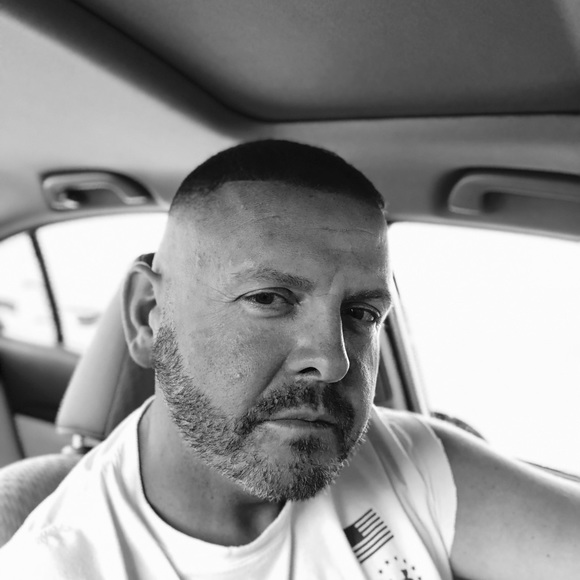 Meet your Posher, Shane - Picture 1 of 1